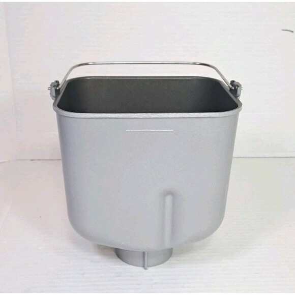 White Westinghouse Bread Maker Pan & Paddle Kneading Replacement Model WWTR444 - Picture 1 of 6